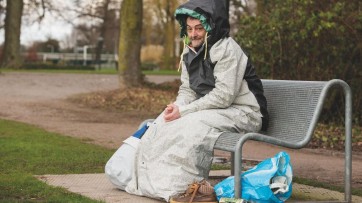 Rollen omgedraaid: Closed on Monday kiest Sheltersuit na pitch