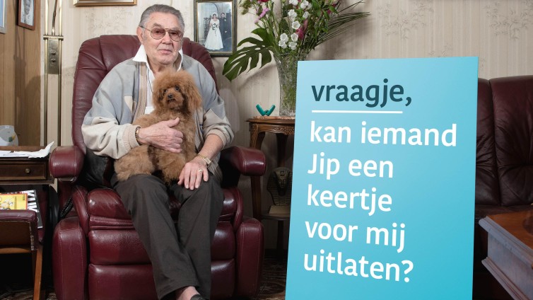 Vraagje: 'Kan iemand Jip een keer uitlaten?'