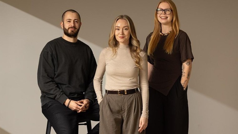 Vlnr Jules Roemen, Valérie van Gerven, Vera Huizinga