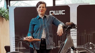 E-bike merk Qwic stelt Amy Paillot aan als marketing manager