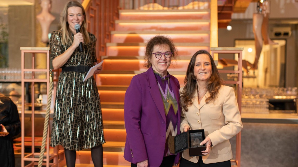 Jean Mineur Media report 