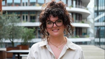 Danique de Jong (Wij eisen de nacht op) naar Havas Lemz