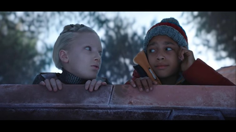 Beeld uit John Lewis-commercial 2021