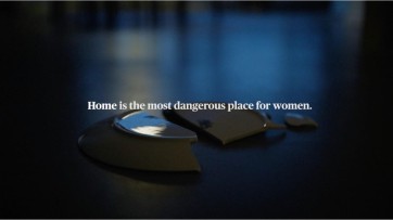 Wie bepaalt de blik op vrouwen? Merken kunnen het verschil maken (als ze durven)