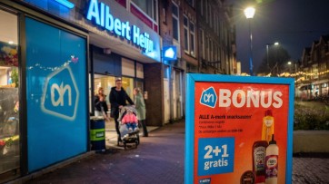 Nederlandse supermarkten schrijven dat consument hier helemaal niet duurder uit is