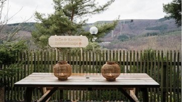 Dille & Kamille en Natuurhuisje starten kleinschalige samenwerking, op zoek naar ‘natuurverbinding’ en ‘vertraging’.