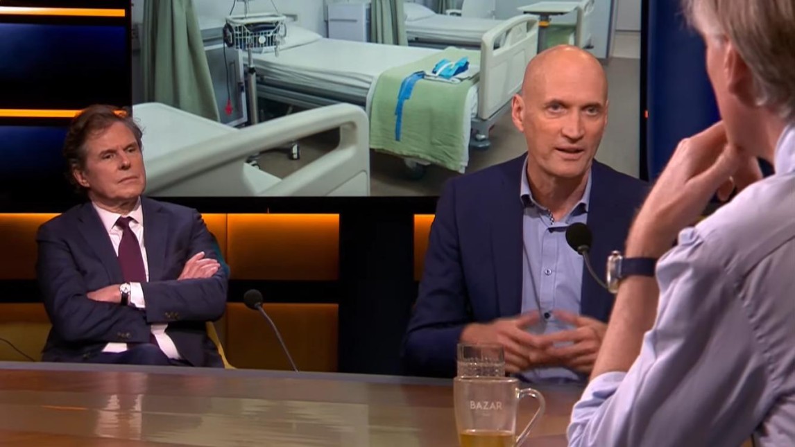 Beeld Op1 met Jort Kelder (r) en Ernst Kuipers (midden)