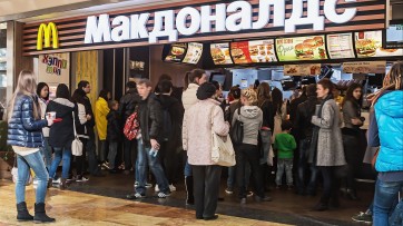 Rusland dreigt merken als Coca-Cola, McDonald’s, Ikea met inbeslagnames en arrestaties