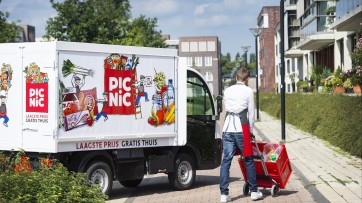 Picnic dreigt met vertrek uit Nederland als het toch aan cao voor supers moet voldoen