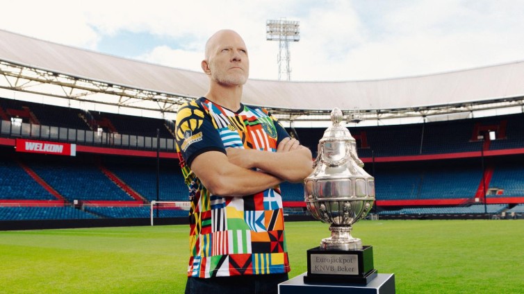 Zoektocht naar onverwachte voetbalheld ‘Mr. Beker’ in campagne Eurojackpot KNVB Beker