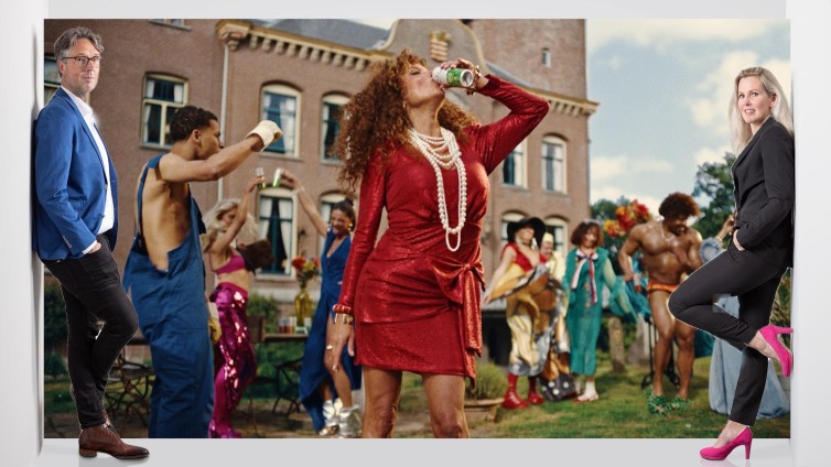Coole productie van Stëlz, maar is warme thee wel de juiste 'vijand' in het marketingverhaal?