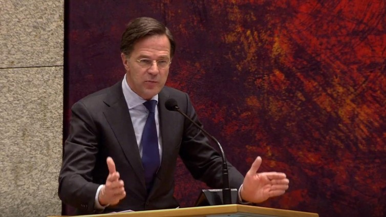 Mark Rutte tijdens het 'Omtzigt functie elders'-debat