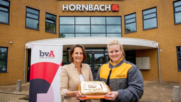 Henriette van Swinderen (BVA) en Annelies Melis (Hornbach)