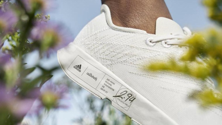 'Een ander mooi voorbeeld is de Adidas X Allbirds samenwerking om de laagste carbon footprint performance sneaker te ontwikkelen'