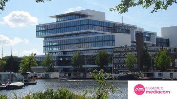 Mediacom Nederland verder als EssenceMediacom