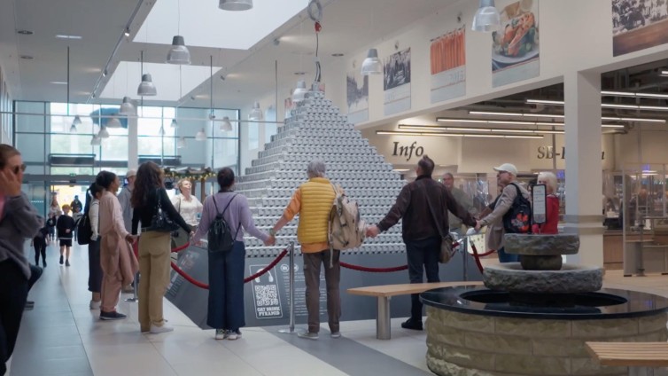 De piramide van Oatly