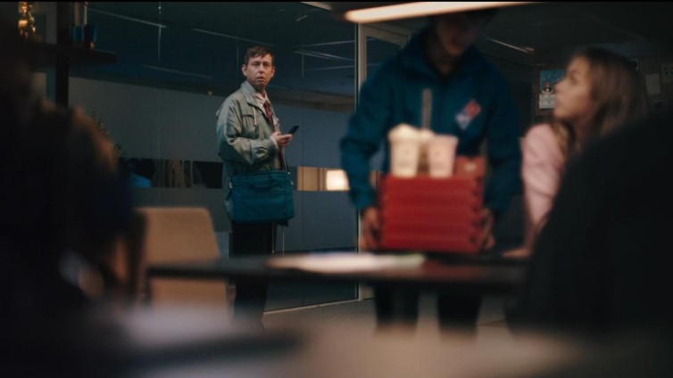 De hongerige 'office misfits' van Domino's en meer campagnes