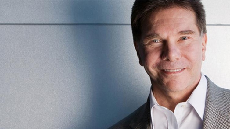 Hoogleraar psychologie en marketing dr. Robert Cialdini