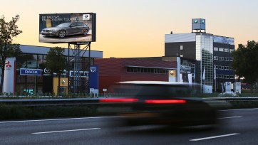 TAG Outdoor neemt shopping- en parkingnetwerk Hillenaar Outdoor over
