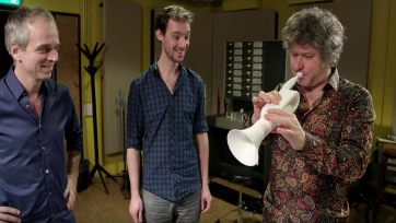 TBWA\NEBOKO daagt PostNL uit tot muzikale bezorgtest
