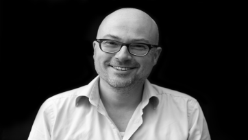 Floris Hülsmann start eigen namenbureau