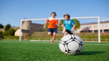 KNVB gaat samen met Engie CO2-uitstoot in het voetbal aanpakken