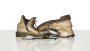 Leger des Heils reageert met 'Truly Destroyed'-campagne op kapotte sneakers van Balenciaga