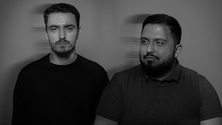 Dyon Kaleuwee met Ersem Erçil, het duo dat nu ophoudt te bestaan