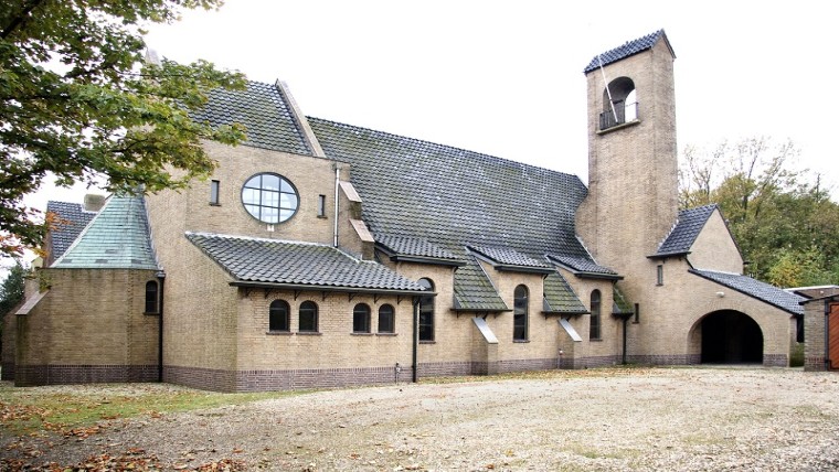 Lukkien in de kerk