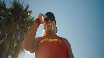 Hulk Hogan in zestigste commercial Even Apeldoorn bellen